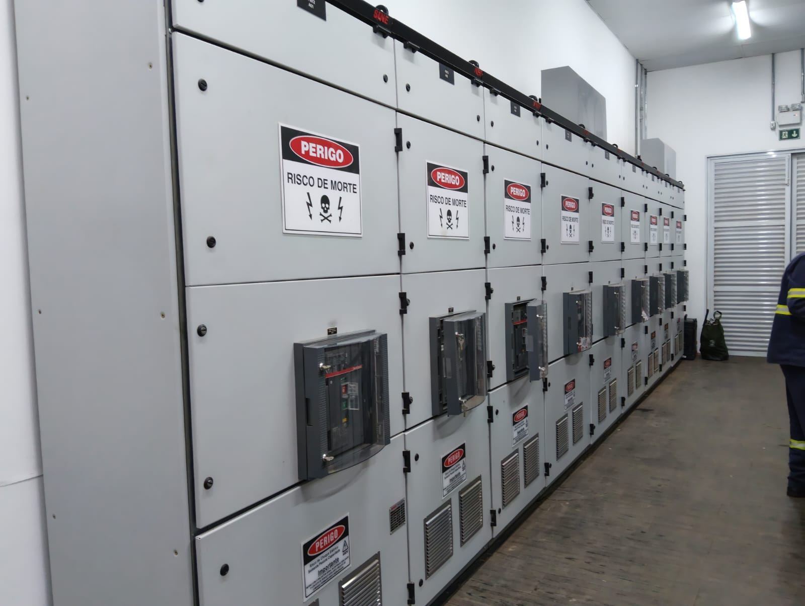Manutenção Elétrica BT · MT · AT